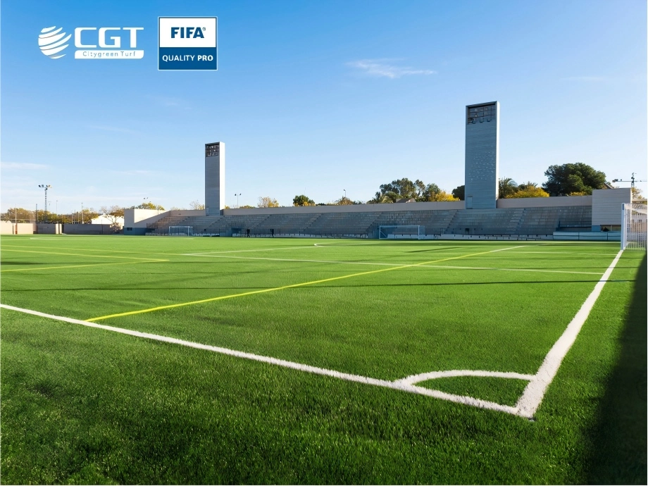 Proyecto de campo de f&uacute;tbol artificial CGT FIFA Quality Pro en Espa&ntilde;a